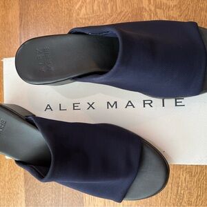 Alex Marie Latina - seaport navy- 8.5M